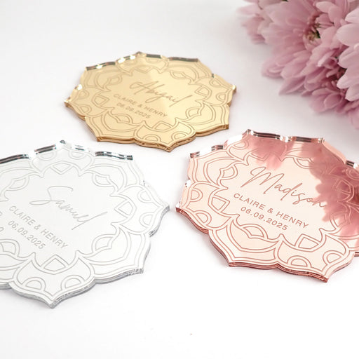Personalised Engraved Elegant Acrylic Flower Wedding Place card with guest name