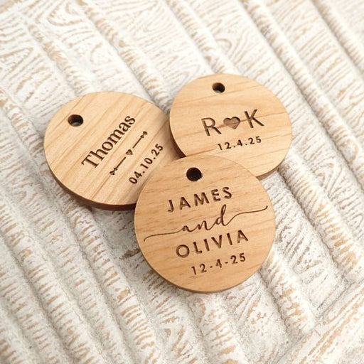 Personalised Engraved Wooden round Circle Wedding favour Gift Tags