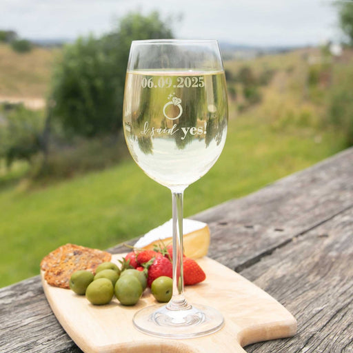 Personalised Engraved Bride & Groom to be Engagement Wine Glasses