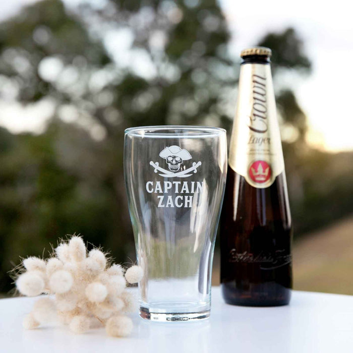 Personalised Engraved Captain 425ml Schooner Beer Glass