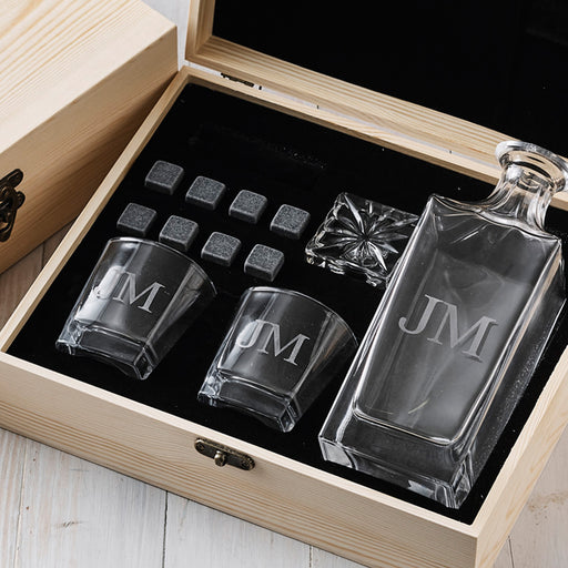 Engraved whiskey decanter set in wooden gift box with glasses, whiskey stones, and velvet pouch – festive keepsake gift