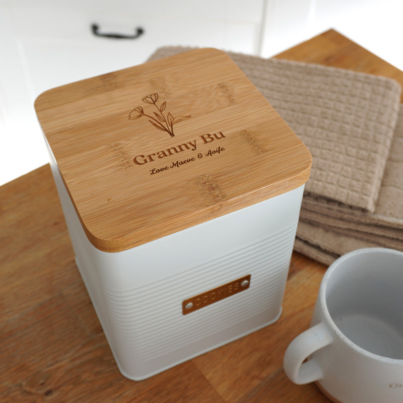 Personalised tea and biscuit gift set for mum or grandma