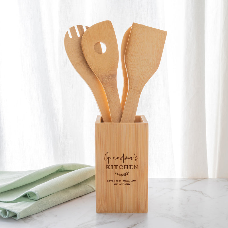 Personalised bamboo kitchen utensil set with engraved holder, perfect gift for birthdays, Mother’s Day or Christmas