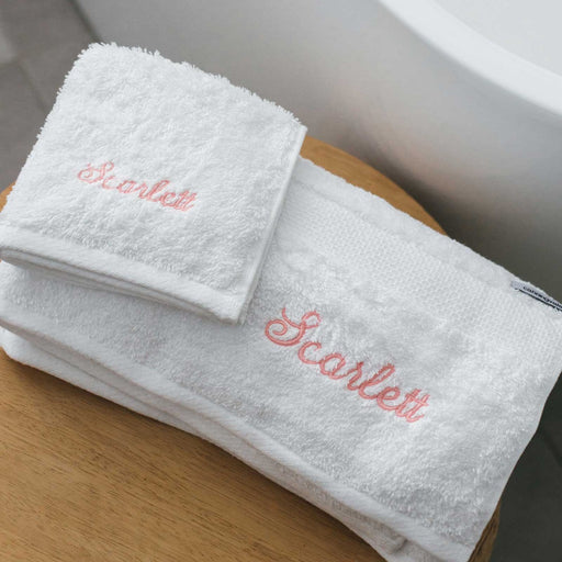 Embroidered Name White Bath Towel and Face Washer Set – Script Font
