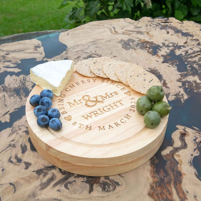 Customised Engraved Bride & Groom Round Cheese board and knife set Present